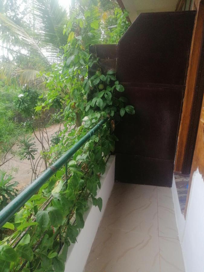 Blue Waves Beach Residency Hotel Varkala Kültér fotó
